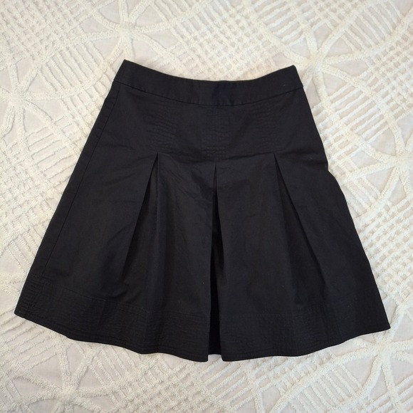 Talbots Dresses & Skirts - Talbots Black Pleated A-Line Petite Skirt Size 2P Cotton Stretch Side Zip